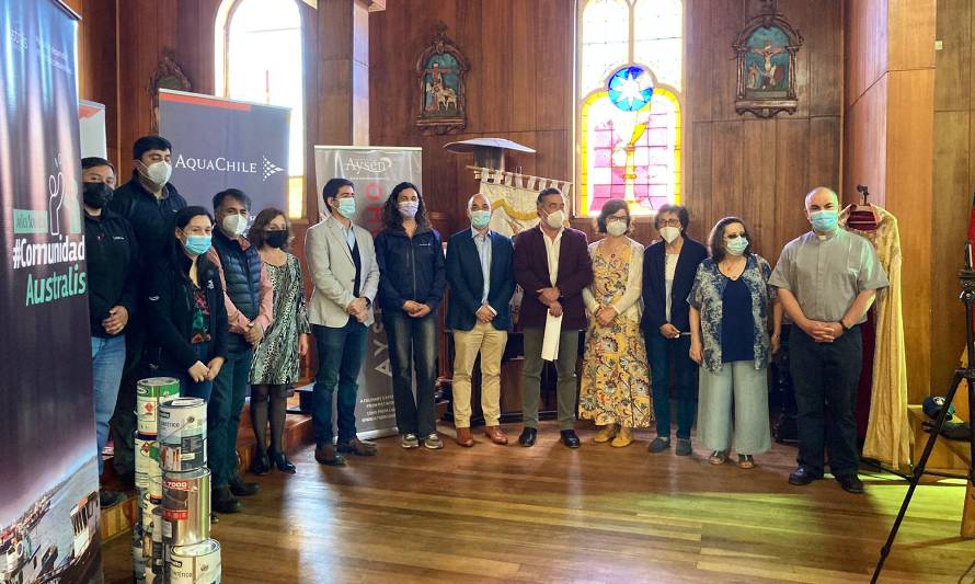 AquaChile, Australis, Cermaq, Mowi y Salmones Aysén apoyan restauración de Iglesia “San Miguel Arcángel” de Calbuco