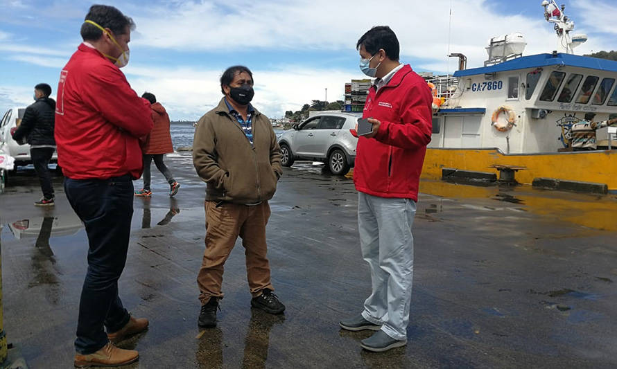 Pescadores de Puerto Montt y Calbuco reciben fondos para adquirir equipos de seguridad