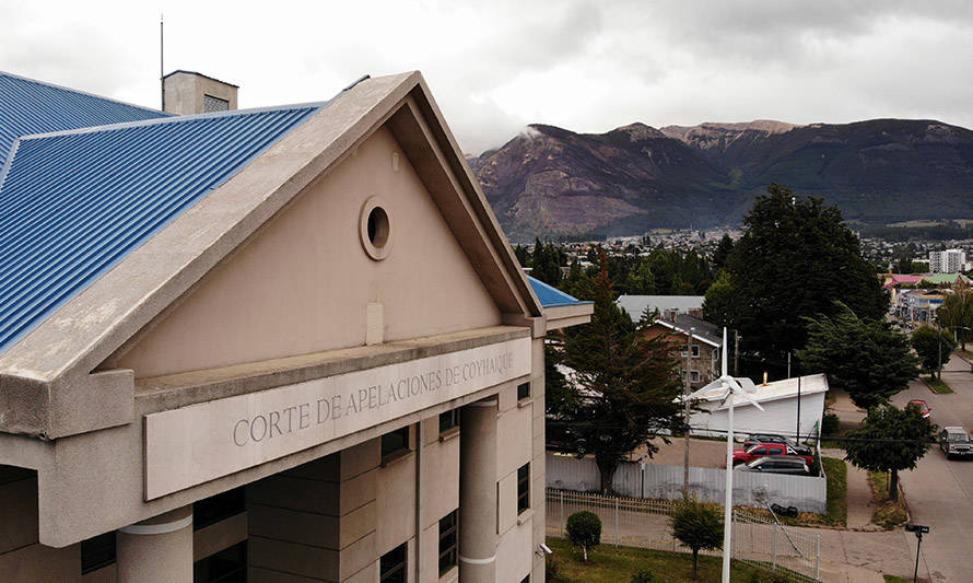 Corte de Apelaciones de Coyhaique rechaza recurso de protección en contra de centro salmonero en Puyuhuapi