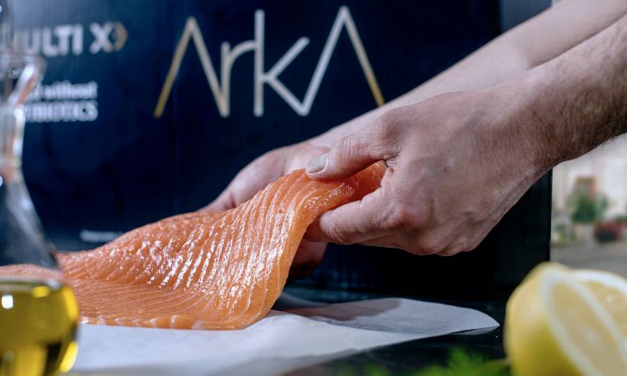 Arka, la primera línea de salmón ultra premium y sin antibióticos