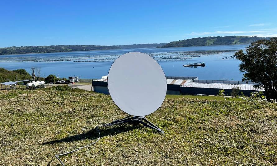 Camanchaca prueba nuevo servicio satelital de Starlink para obtener súper conectividad en lugares remotos