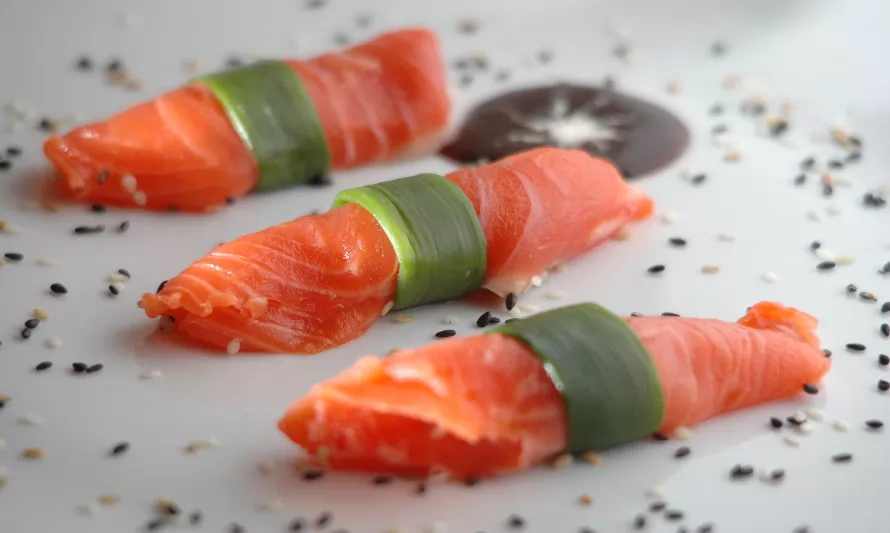 Estudio publicado en la Revista Nature destaca al 
salmón como una de las proteínas más saludables 