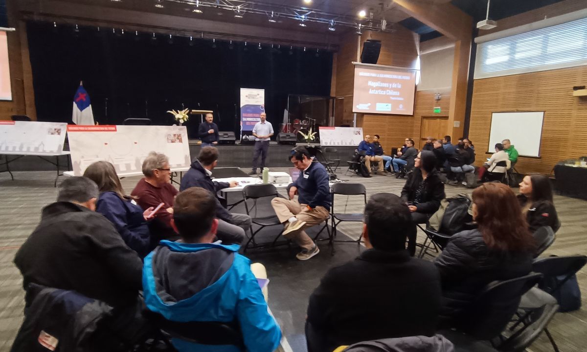 Puerto Natales: Continúan los diálogos sobre la salmonicultura del futuro en Magallanes coordinados por SalmonChile
